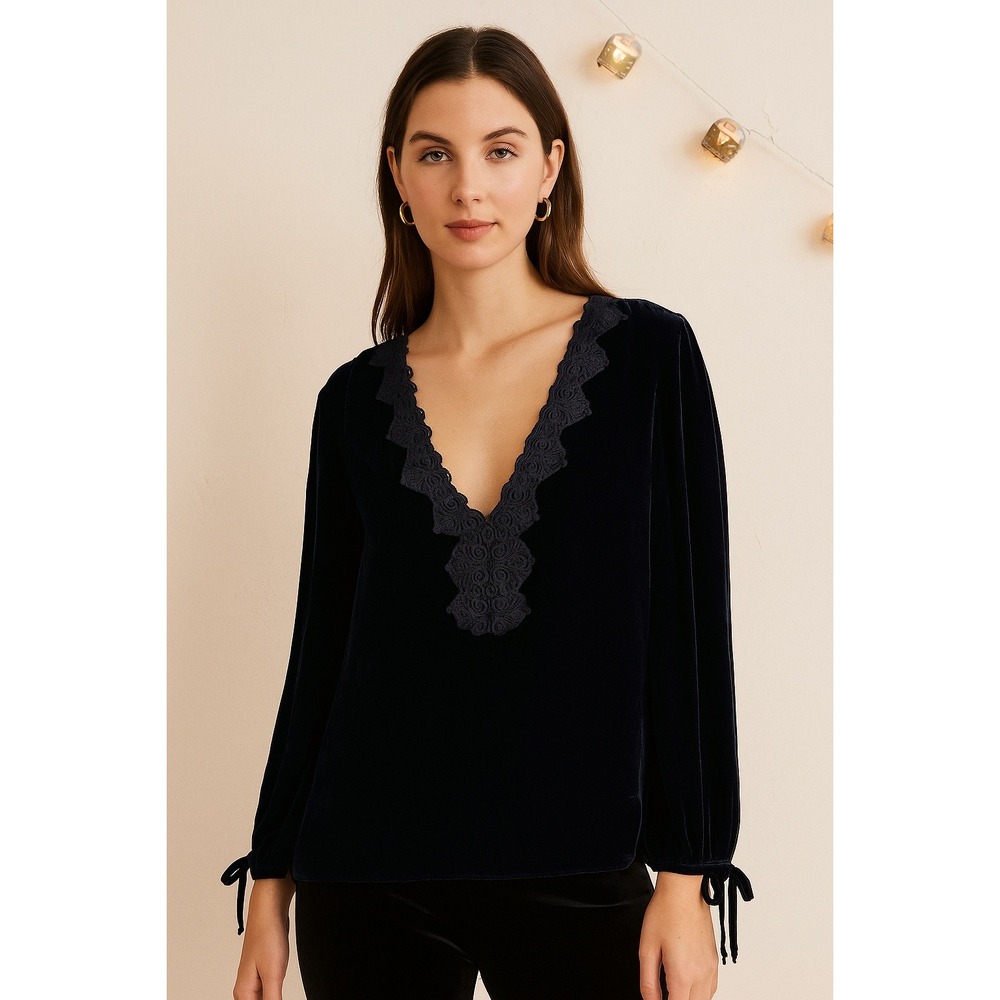 Zara Velvet Blouse Small‎ Black Lace Neck Trim Whimsigoth Regal Dark Romantic
